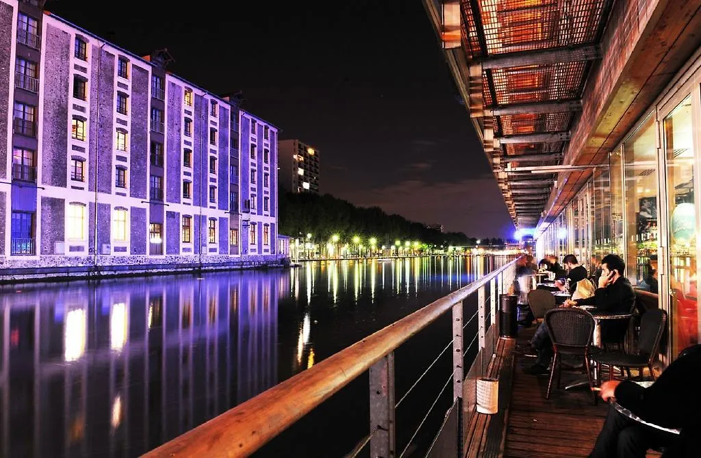 Hostal St Christopher's - Canal *